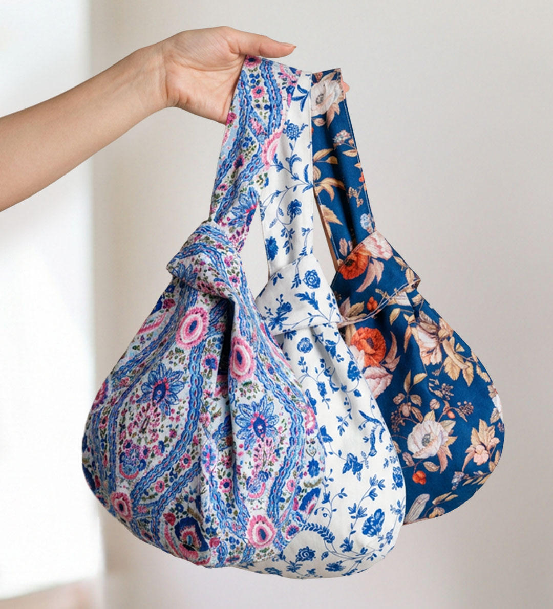 Knot bag s kapsičkou – obrázek 3